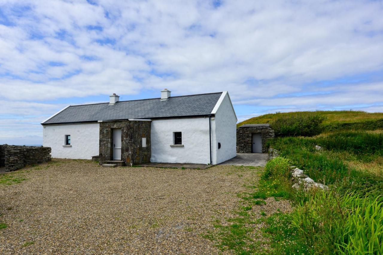 Russells Cottage Doolin Extérieur photo