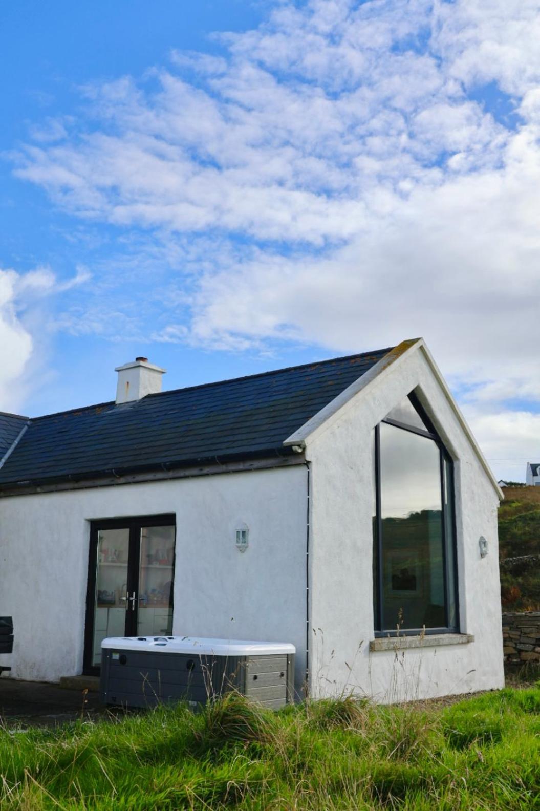 Russells Cottage Doolin Extérieur photo